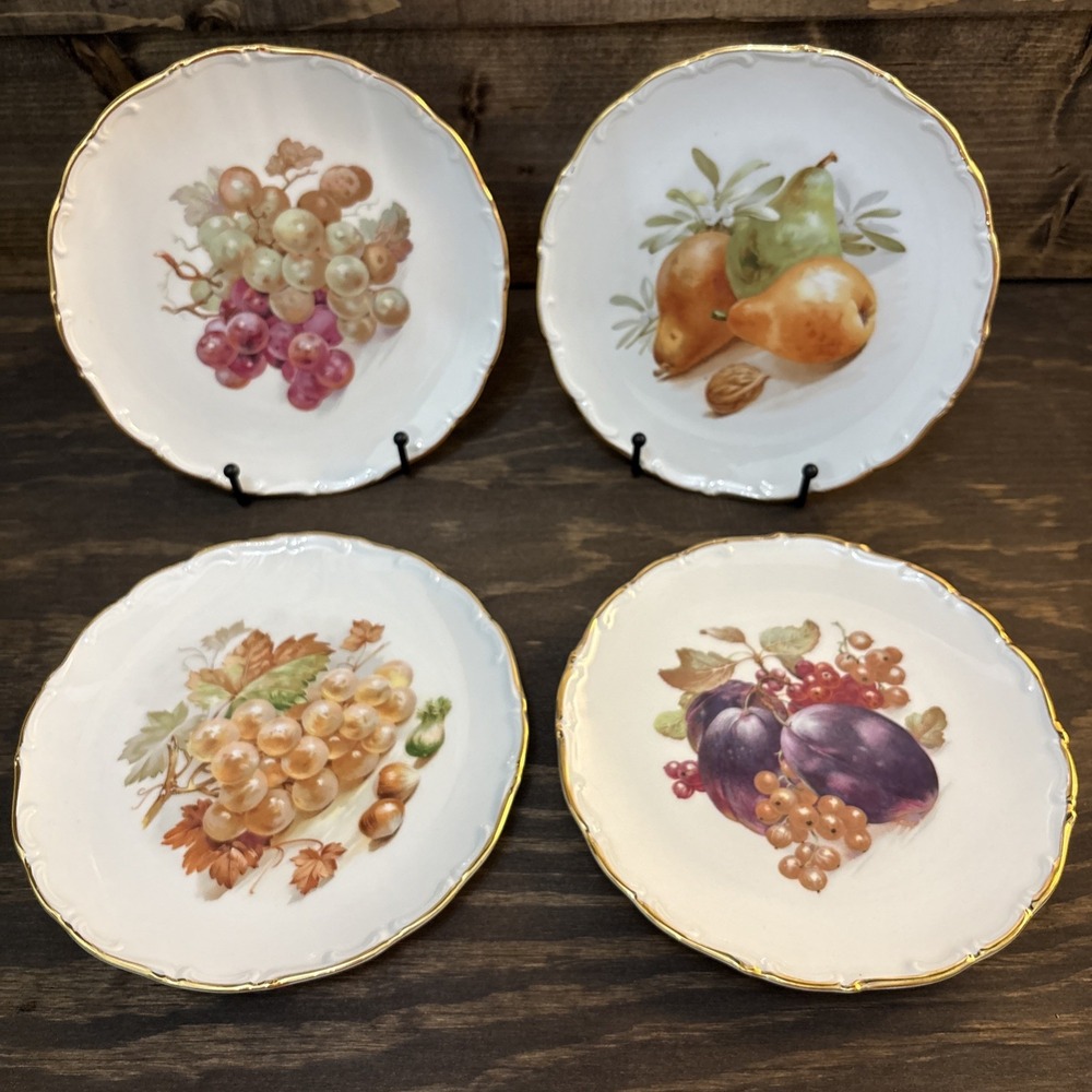 Vintage Set of 4 Schumann Arzberg Bavaria Germany Fruit Dessert Plates 7.25"